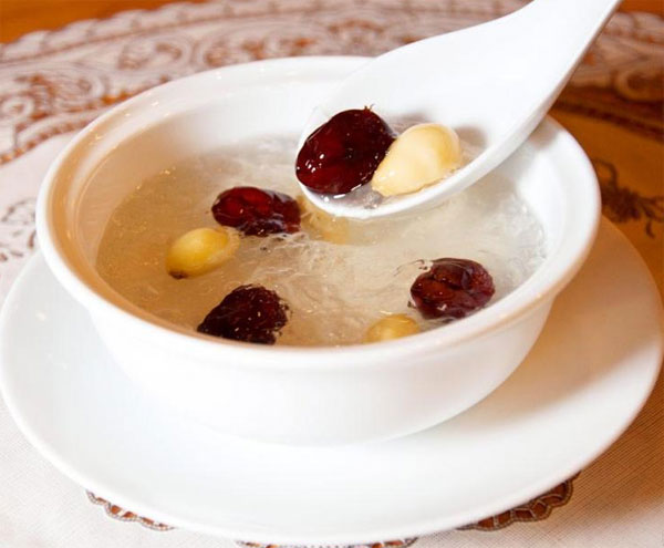 Chè yến hạt sen giúp bồi bổ sức khỏe - Yến nhà Bình Định